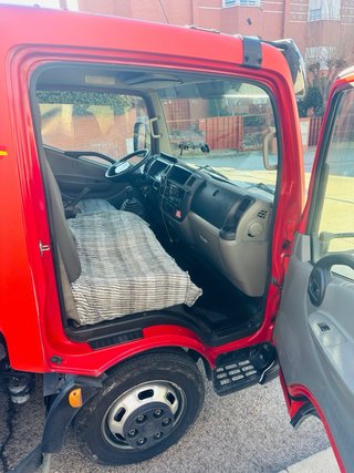 Nissan Cabstar grua portacoches