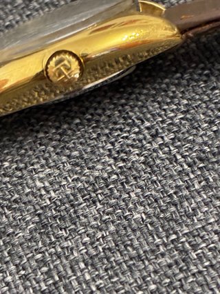 Reloj Tissot Seastar Automático Dorado