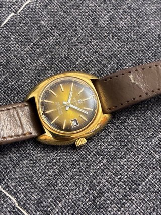 Reloj Tissot Seastar Automático Dorado