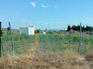 Terreno rustico no urbanizable.
