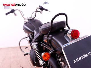 HARLEY DAVIDSON DYNA STREET BOB FXDB