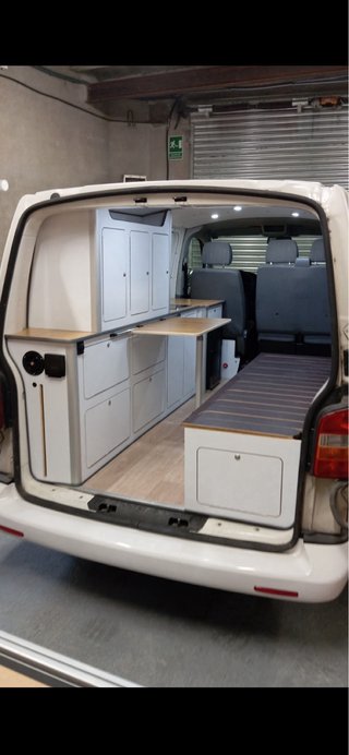 Volkswagen Transporter T5 camper