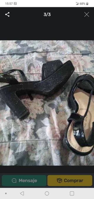 Zapatos de tacón negros