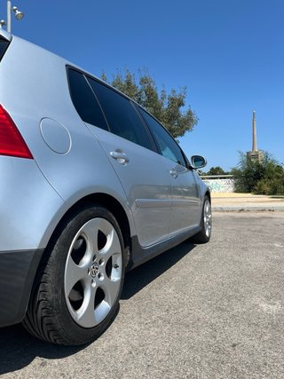Volkswagen GOLF V GTI DSG