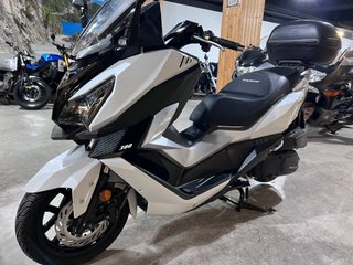 SYM Cruisym 300i ABS