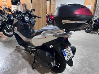 SYM Cruisym 300i ABS