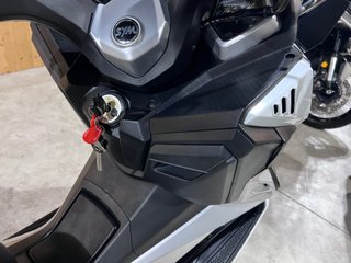 SYM Cruisym 300i ABS