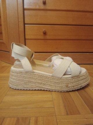 Sandalias cuña esparto beige talla 37