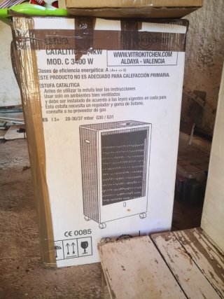 Estufa de gas negra. Sin marca