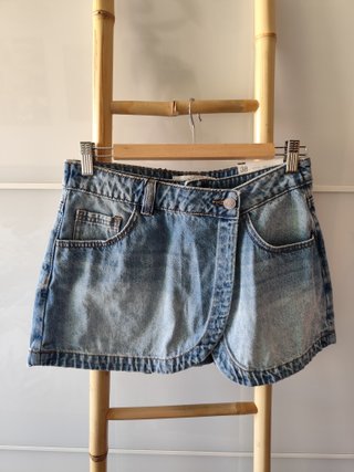 Falda pantalón vaquera Stradivarius