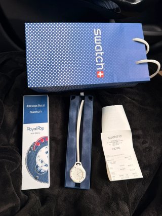 Reloj Swatch x AP Royal Pop Huit Blanc
