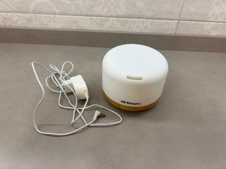 Humidificador Orbegozo con luz LED HUA 4000