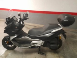 MH VIRO 350 Maxi Scooter