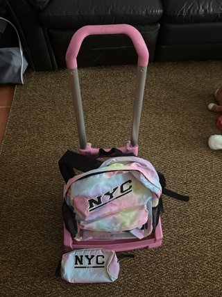 Mochila con carro y estuche NYC