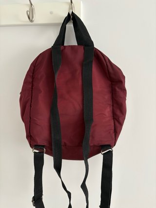 Mochila burdeos mujer