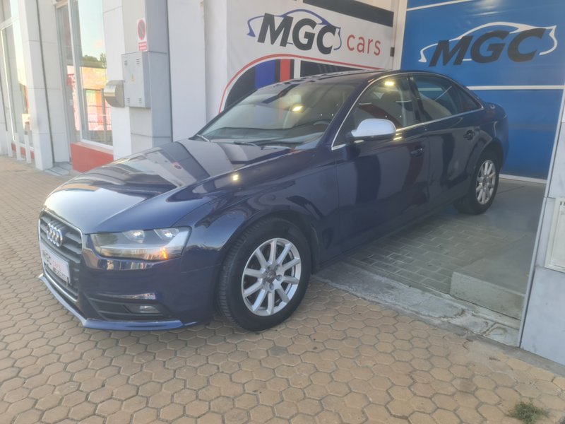 Audi A4 2.0 TDI DPF (2011) 2012
