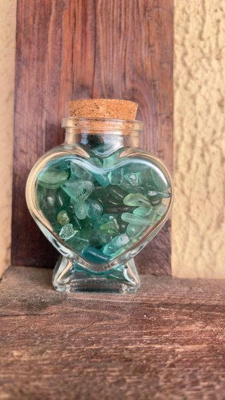 Jarrón/Botella corazón con cristales de Playa
