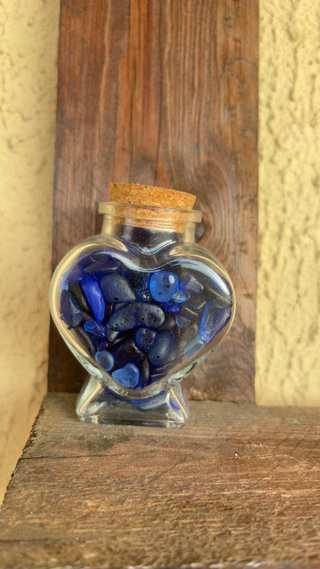 Jarrón/Botella corazón con cristales de Playa