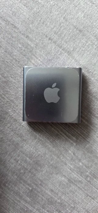2x iPod Touch 8GB y Nano 6G