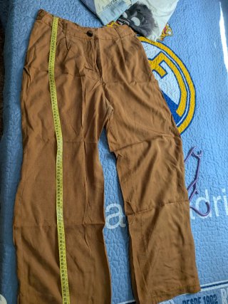 Pantalón ancho marrón