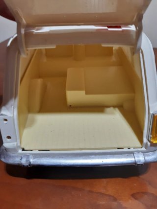 Ambulancia Seat 1430 Cruz Roja