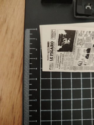 Periódico miniatura