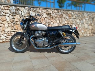 Royal Enfield con Sidecar Clásico Negro