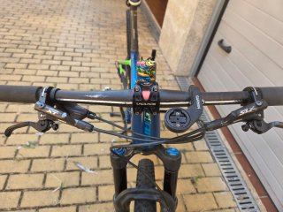 Bicicleta Montaña Giant Carbono