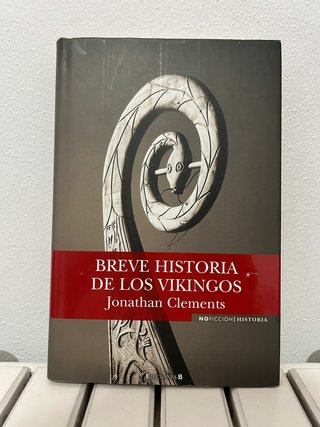 BREVE HISTORIA DE LOS VIKINGOS