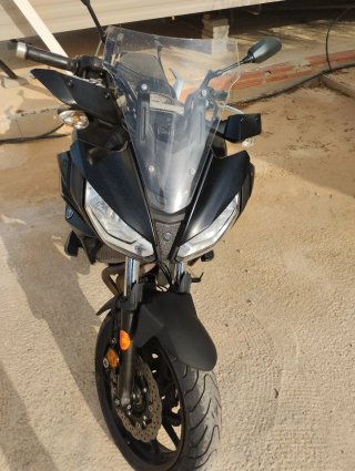 Yamaha Tracer 700 Negra