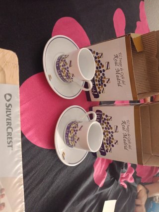 2 Tablas de cortar de bambú + 2 tazas de café rega