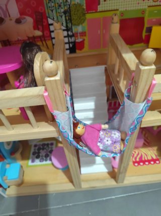 Casita de muñecas completa