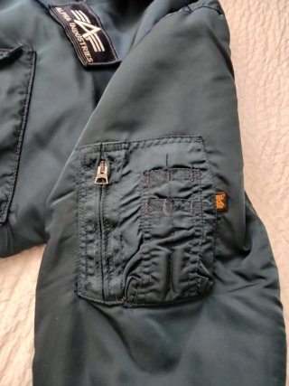 Chaqueta Alpha Industries CWU-45 Vintage (USA)