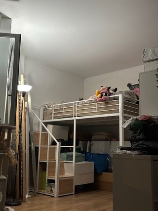 Cama alta 140x200 cm con escalera