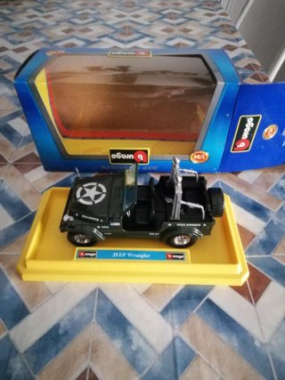 Modellino Jeep Wrangler Burago 1:24