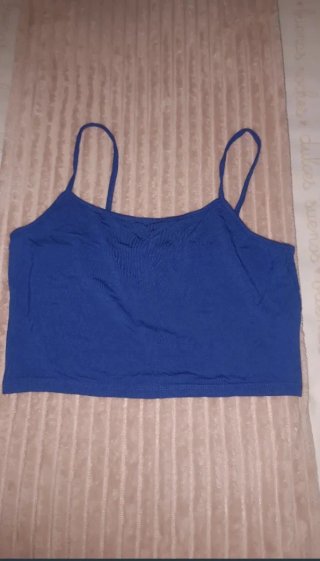 Top azul de tirantes