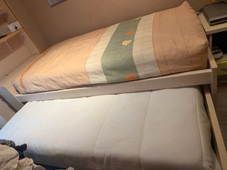 Cama nido con 4 cajones y armario