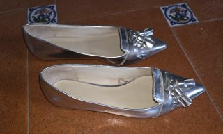 Zapatos Zara Basic plateados talla 37