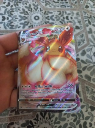 Eevee VMAX Gigantamax Carta Pokémon SWSH087