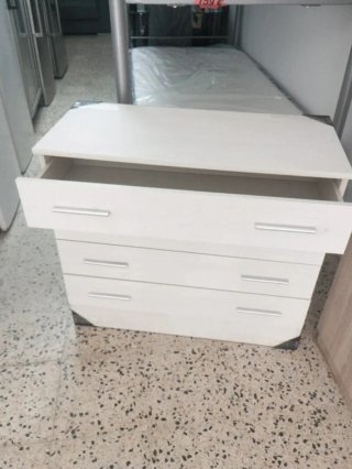 CÓMODA CÓMODA CÓMODA CÓMODA COMODA