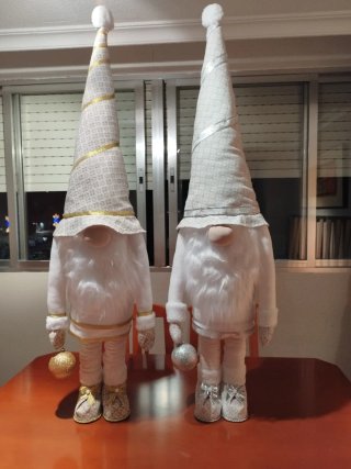 Nogmos y Nogmas Decoración Navideña