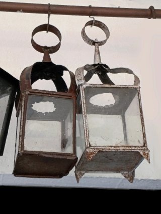 Faroles de vela muy antiguos