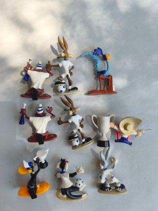 Lote Figuras Looney Tunes Real Madrid Vintage