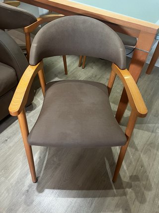 Mesa de comedor cristal y madera