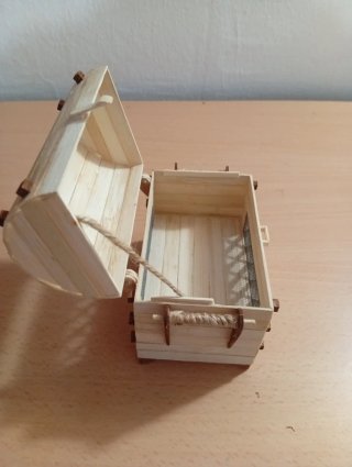 Caja joyero artesanal de madera