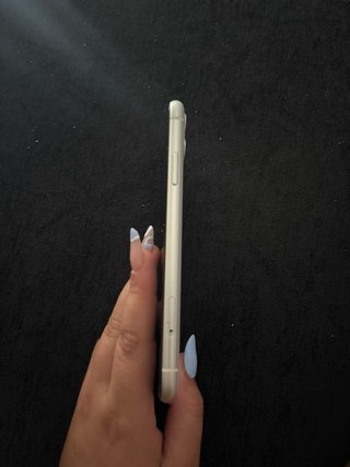 iPhone 11 blanco // 72% Batería