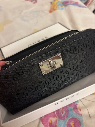 Monedero Guess Negro