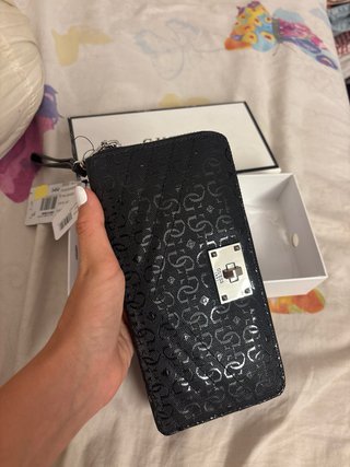 Monedero Guess Negro
