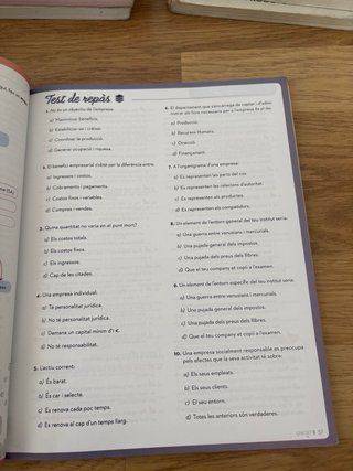 Economia bàsica 4ESO ISBN 9788448640323