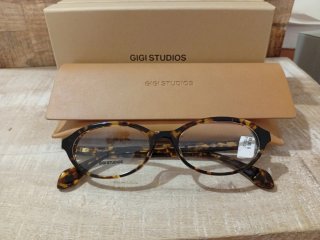 Gafa de graduado  GIGI STUDIOS  Nueva tienda